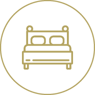 Ampla suíte com closet e sacada